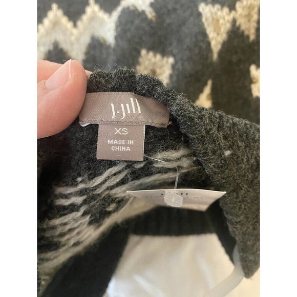 J JILL Wool Chunky Knit Southwestern Fair Isle Beaded Cardigan Sweater Size XS - Picture 14 of 14